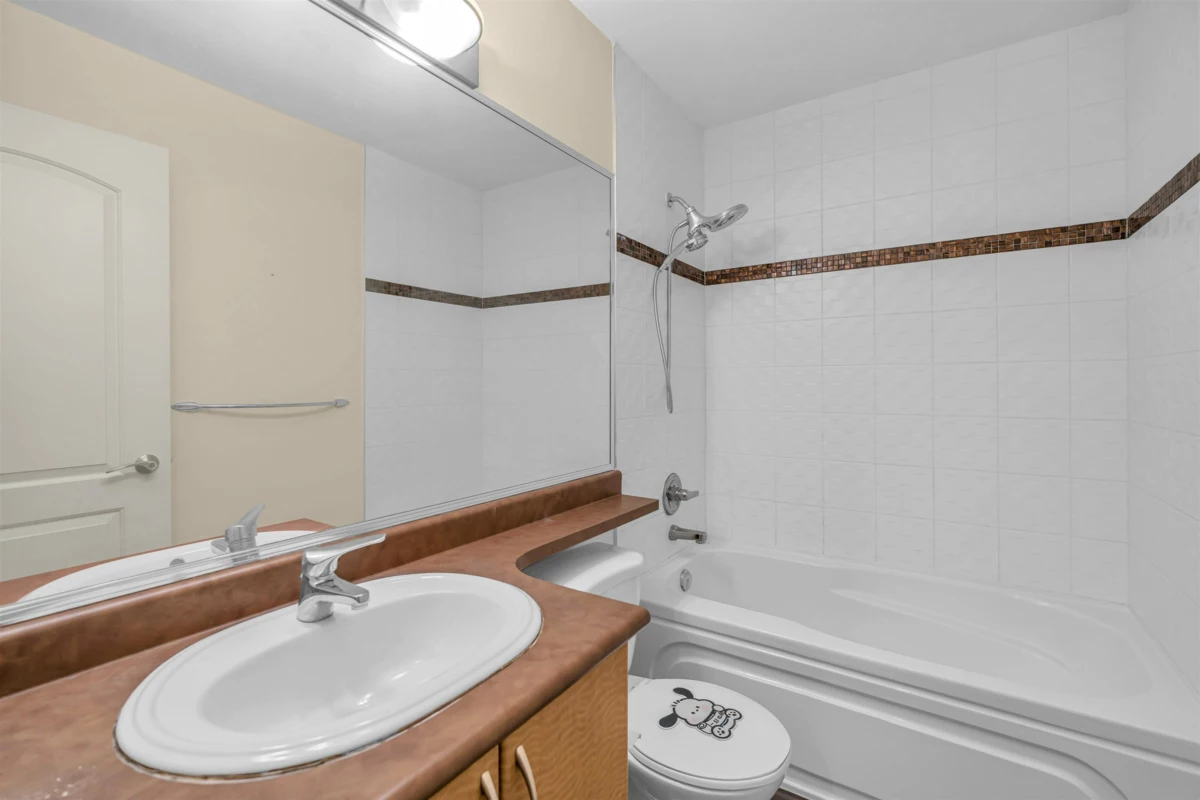 Fitness Center Photo Near 8 3139 Smith Avenue, Burnaby, BC