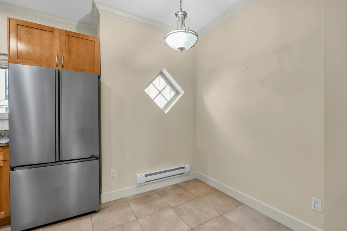 Neighborhood Park Photo Near 8 3139 Smith Avenue, Burnaby, BC