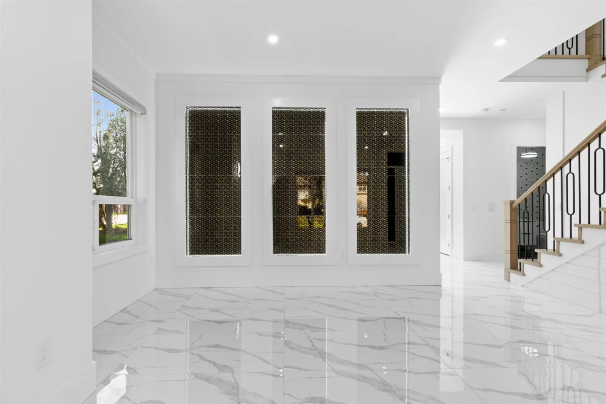 Kitchen Photo of 15584 89b Avenue, Surrey, BC