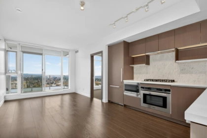 3810 6538 Nelson Avenue, Burnaby, BC, Burnaby — Apartment/Condo for sale