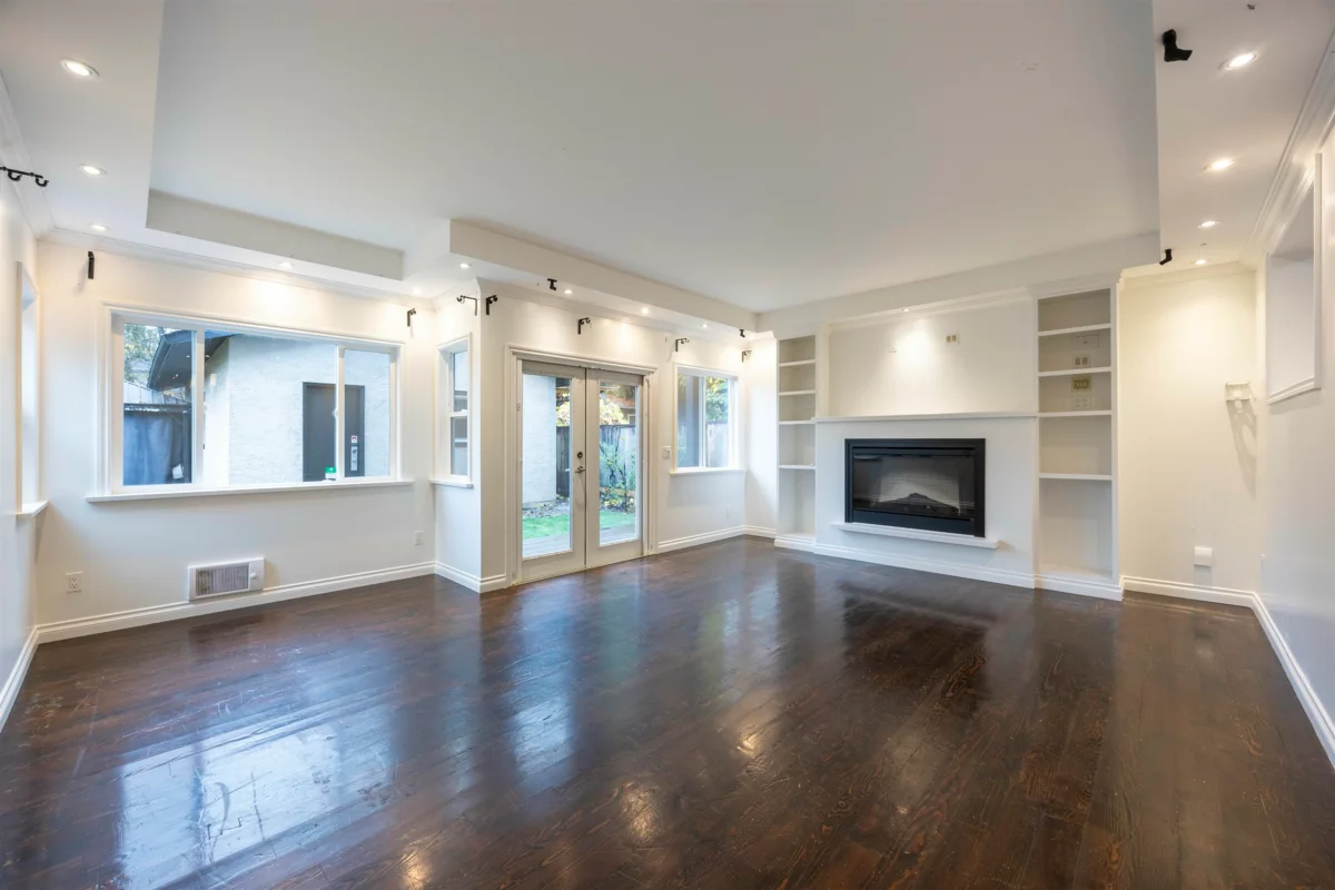 Family Room Photo of 1927 Coquitlam Avenue, Port Coquitlam, BC