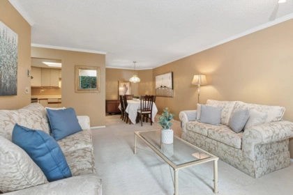 114 2925 Glen Drive, Coquitlam, BC, Coquitlam — Apartment/Condo for sale