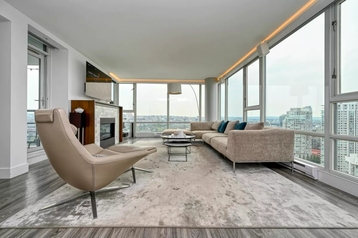 Breakfast Nook Photo of 3307 1033 Marinaside Crescent, Vancouver, BC