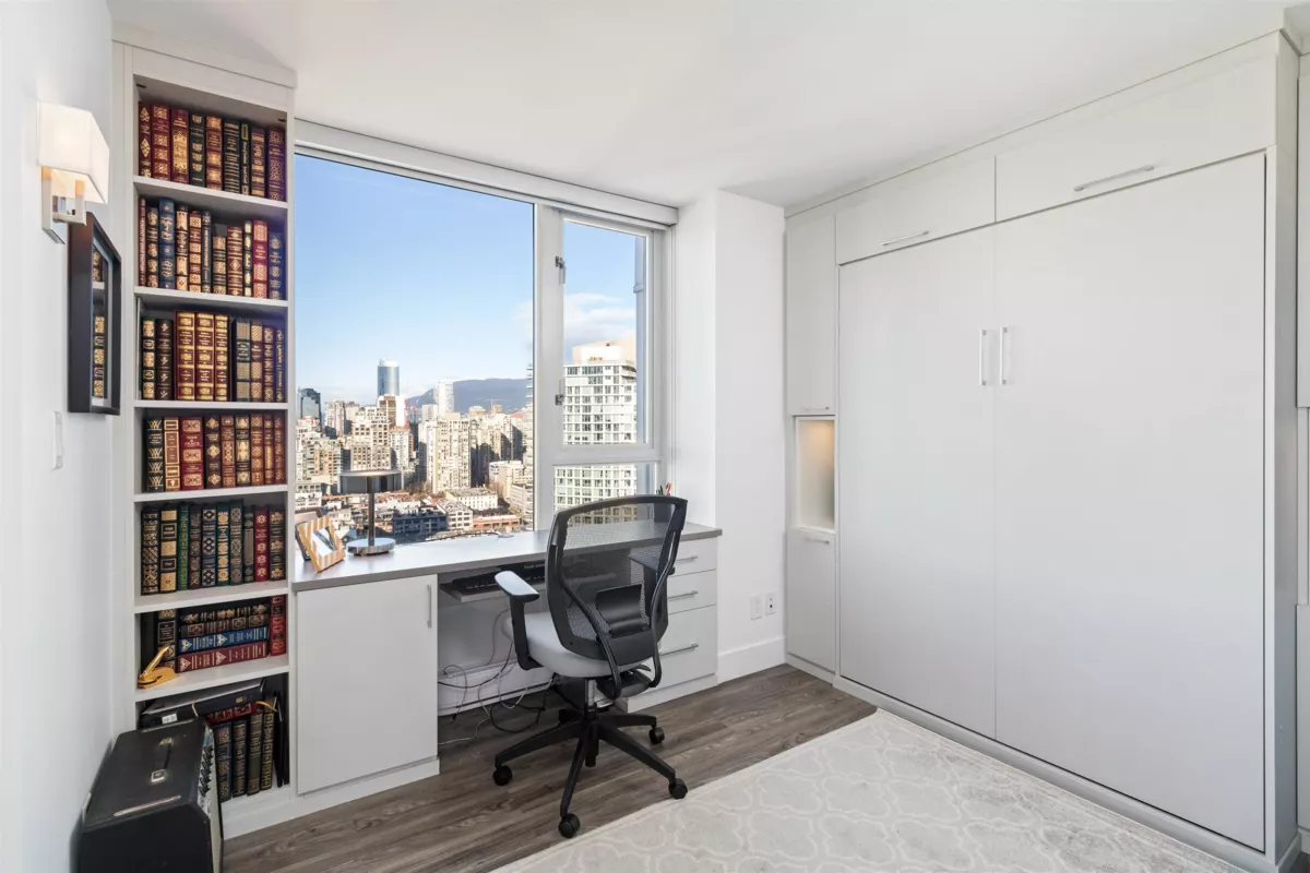 Entry Foyer Photo of 3307 1033 Marinaside Crescent, Vancouver, BC