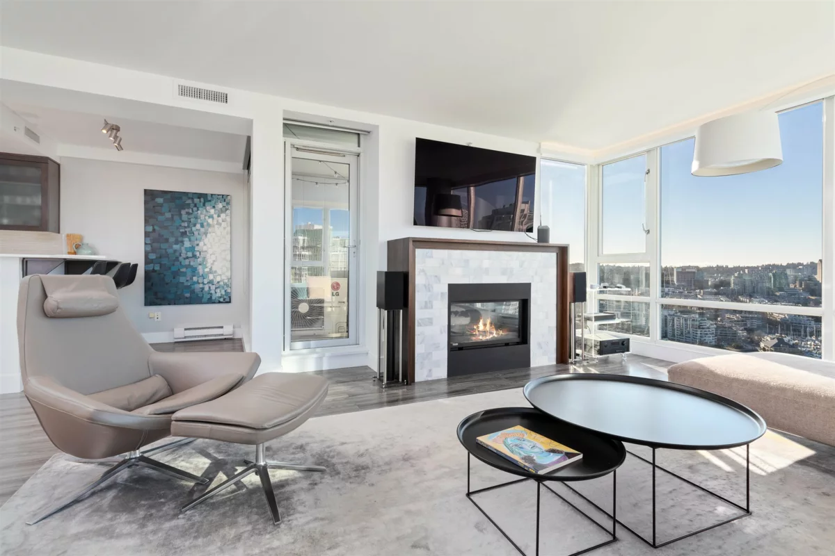 Kitchen Photo of 3307 1033 Marinaside Crescent, Vancouver, BC