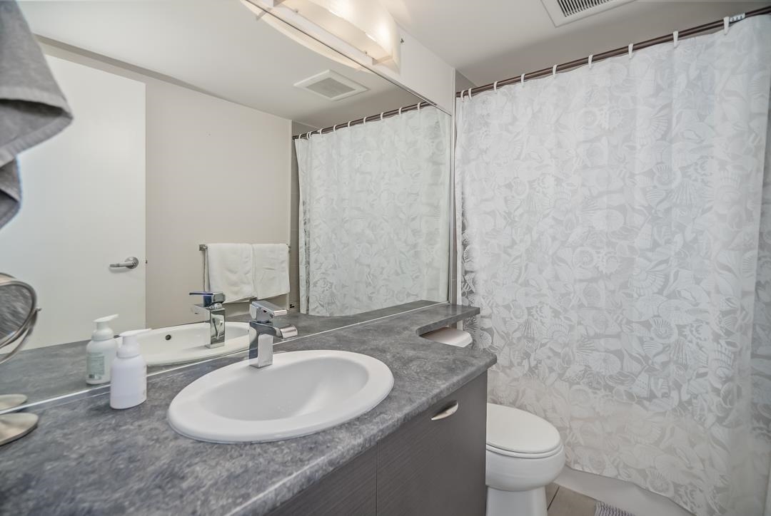 Powder Room Photo of 301 2233 Mckenzie Road, Abbotsford, BC