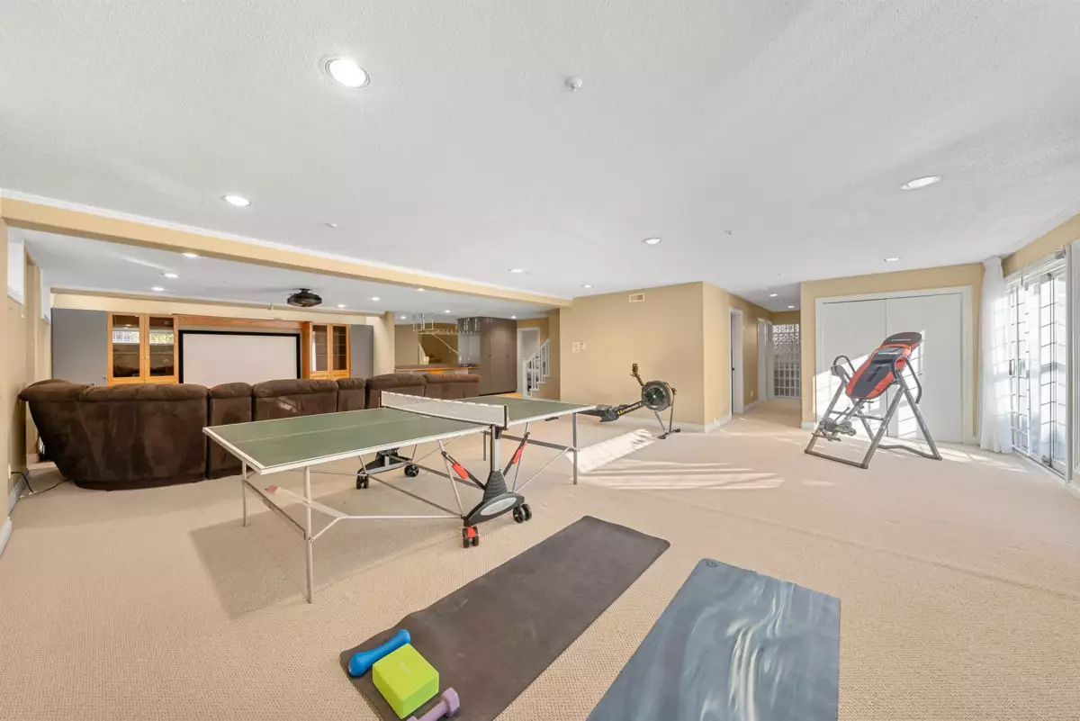 Basement Recreation Room Photo of 1426 W 48th Avenue, Vancouver, BC