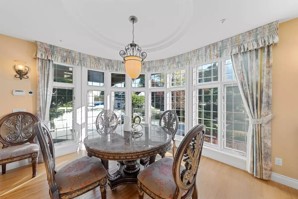 Kitchen Island Photo of 1426 W 48th Avenue, Vancouver, BC