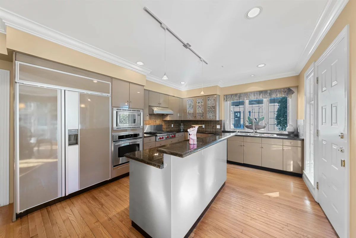 Pantry Photo of 1426 W 48th Avenue, Vancouver, BC