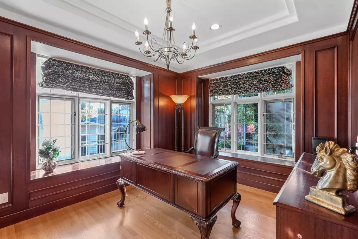 Primary Bedroom Photo of 1426 W 48th Avenue, Vancouver, BC