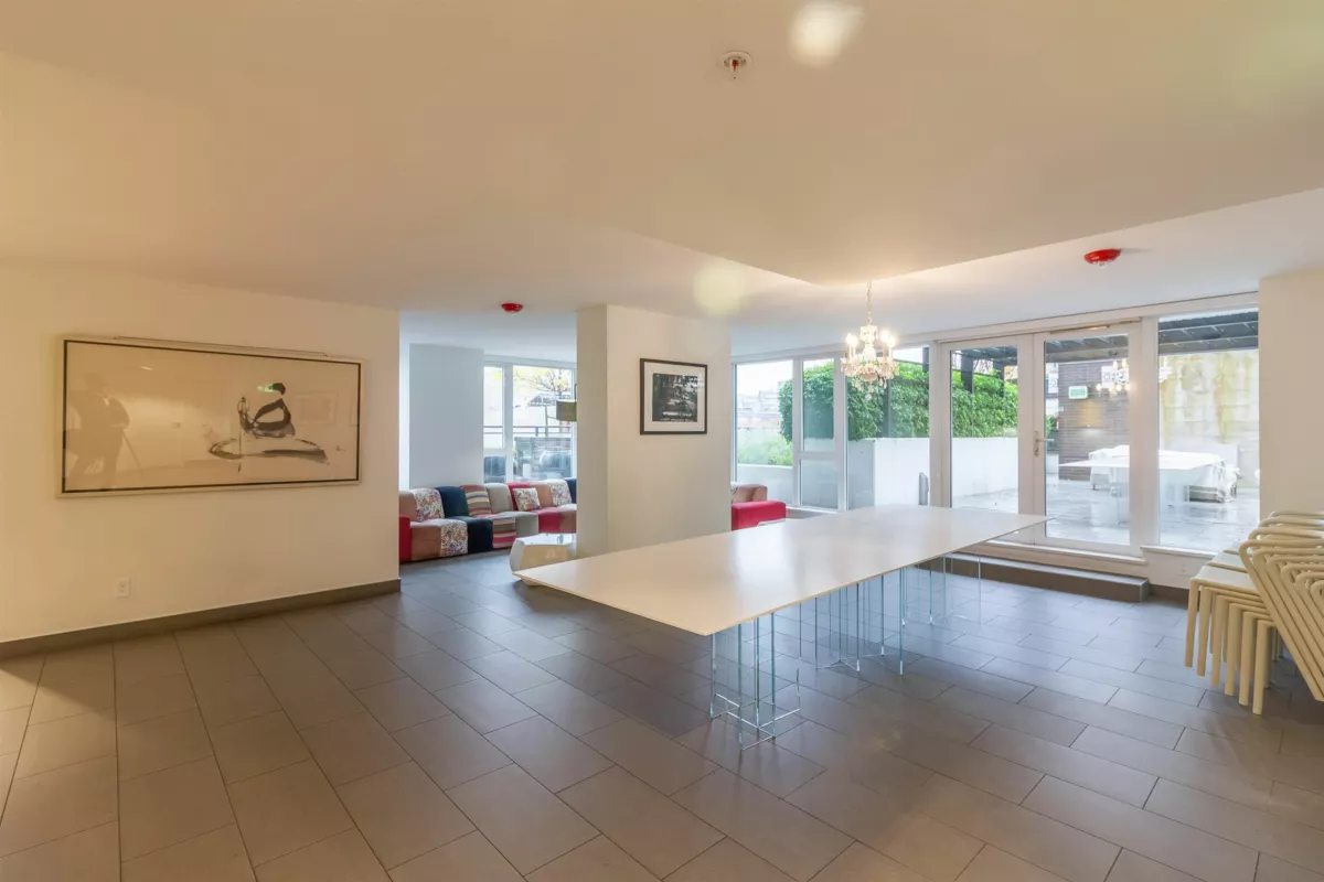 Outdoor Deck Photo of 1810 188 Keefer Street, Vancouver, BC