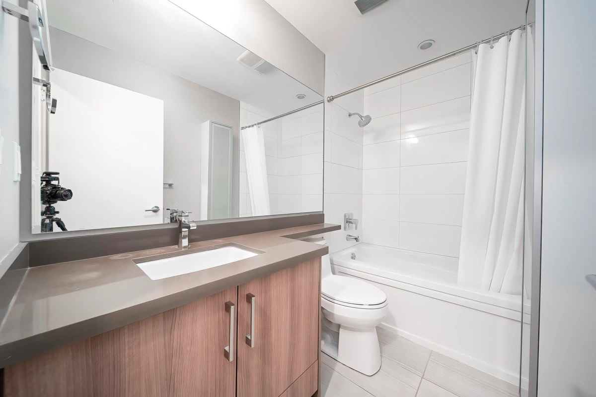 Hallway Photo of 62 2687 158 Street, Surrey, BC