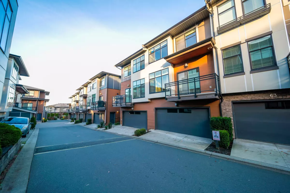 Swimming Pool Photo of 62 2687 158 Street, Surrey, BC