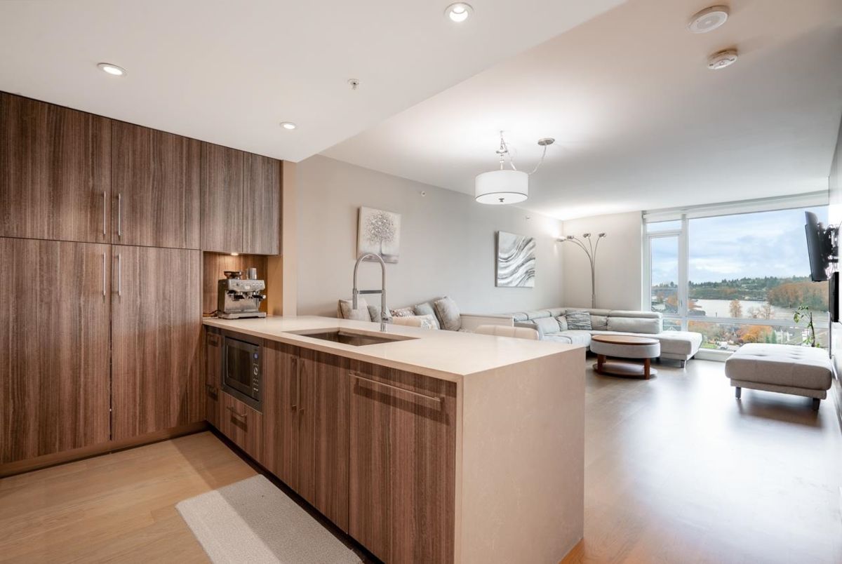 Kitchen Photo of 1302 210 Salter Street, New Westminster, BC