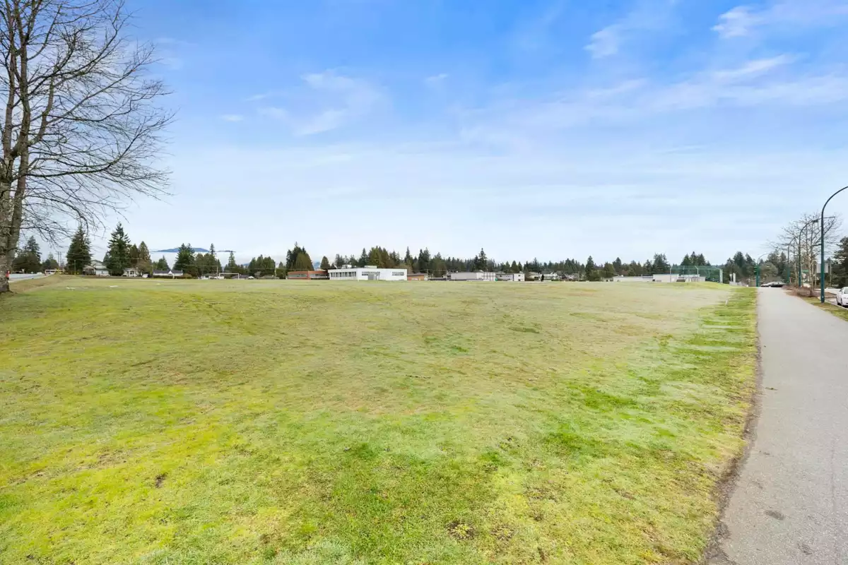 Outdoor Patio Photo of 202 1048 King Albert Avenue, Coquitlam, BC
