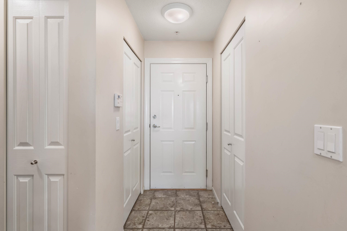 Laundry Room Photo of 109 6336 197 Street, Langley, BC