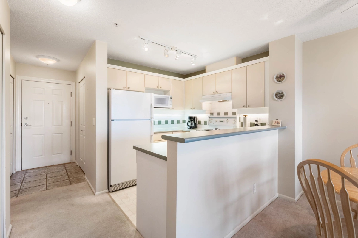 Primary Bedroom Photo of 109 6336 197 Street, Langley, BC