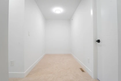 Guest Bathroom Photo of 20482 76 Avenue, Langley, BC
