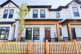 20482 76 Avenue, Langley, BC