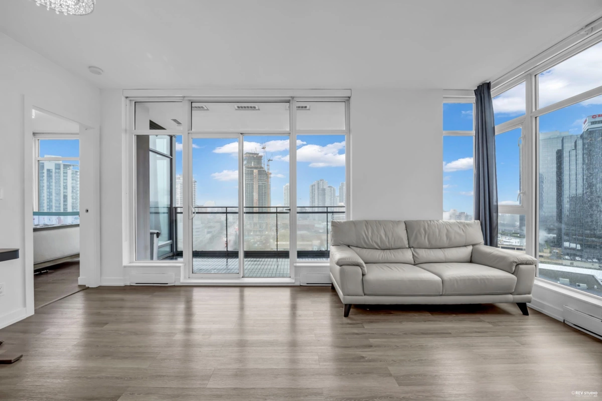 Dining Area Photo of 2109 4688 Kingsway Way, Burnaby, BC