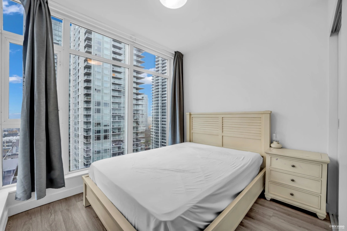 Laundry Room Photo of 2109 4688 Kingsway Way, Burnaby, BC