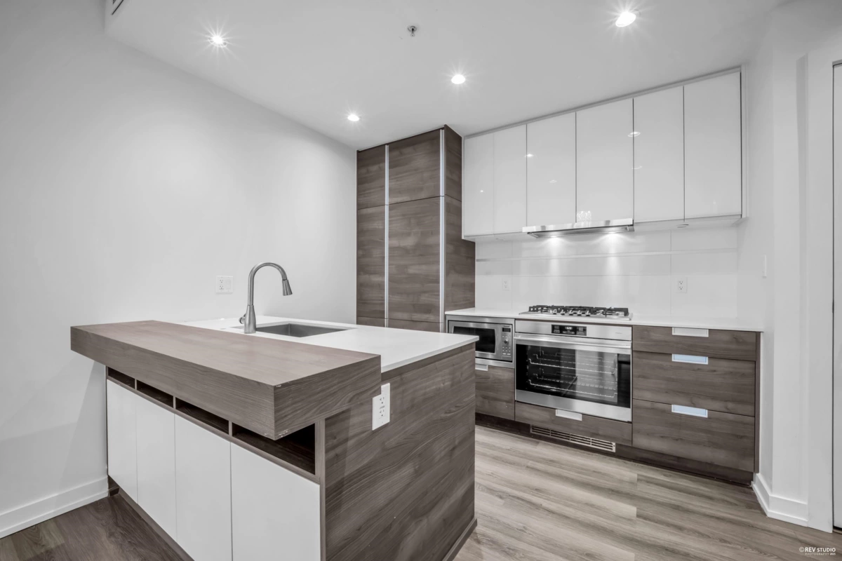 Pantry Photo of 2109 4688 Kingsway Way, Burnaby, BC