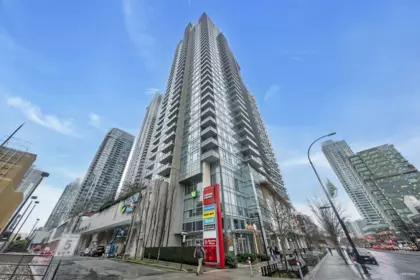 2109 4688 Kingsway, Burnaby, BC, Burnaby — Apartment/Condo for sale