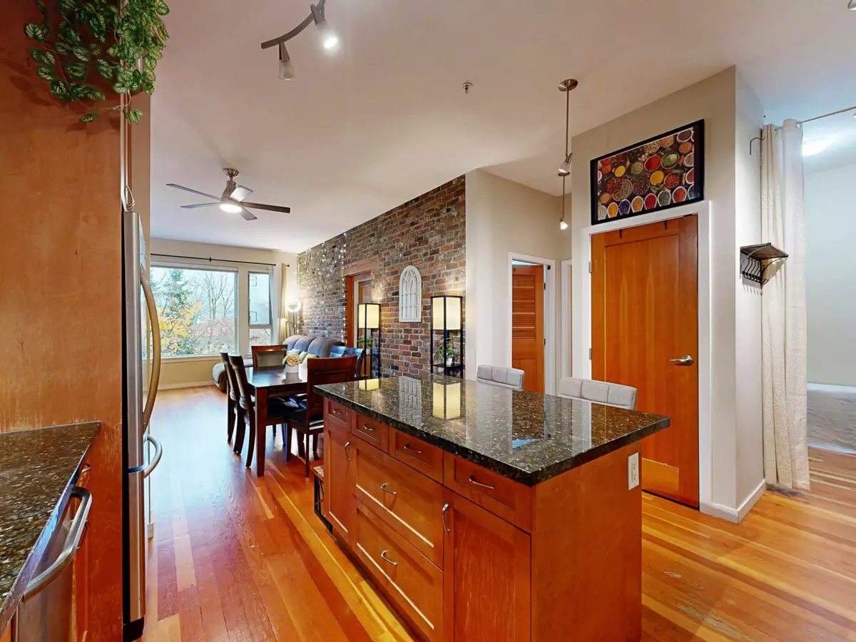 Kitchen Island Photo of 208 250 Salter Street, New Westminster, BC