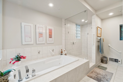 Powder Room Photo of 201 3105 Deer Ridge Drive, West Vancouver, BC