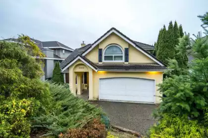 35974 Regal Parkway, Abbotsford, BC, Abbotsford — Single Family Residence for sale
