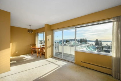 203 1730 Duchess Avenue, West Vancouver, BC, West Vancouver — Apartment/Condo for sale