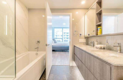 809 1441 Johnston Road, White Rock, BC