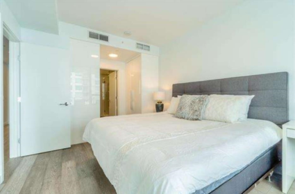 809 1441 Johnston Road, White Rock, BC