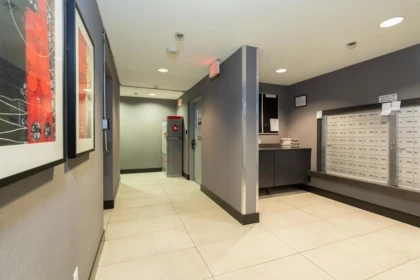 1901 2200 Douglas Road, Burnaby, BC, Burnaby — Apartment/Condo for sale