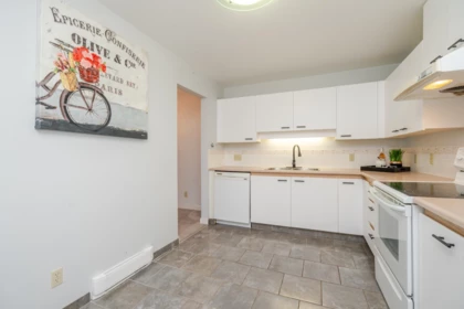 304 1488 Merklin Street, White Rock, BC, White Rock — Apartment/Condo for sale
