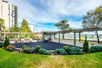 Community Amenities Photo (Clubhouse) of 504 39 Sixth Street, New Westminster, BC