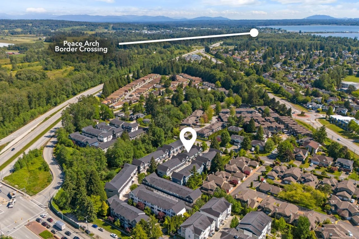 Hot Tub / Spa Photo of 9 16323 15 Avenue, Surrey, BC