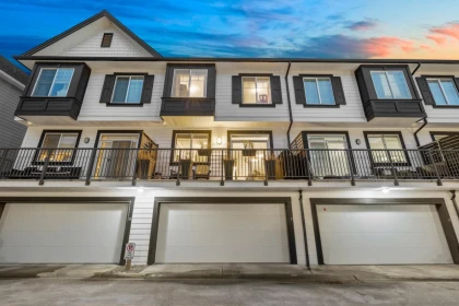 Exterior Rear Photo of 9 16323 15 Avenue, Surrey, BC