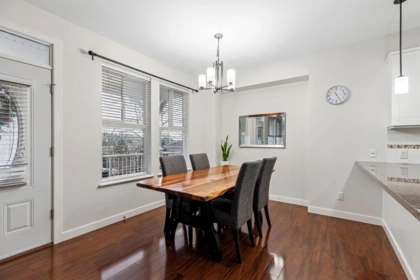 Kitchen Photo of 2 312 Casey Street, Coquitlam, BC