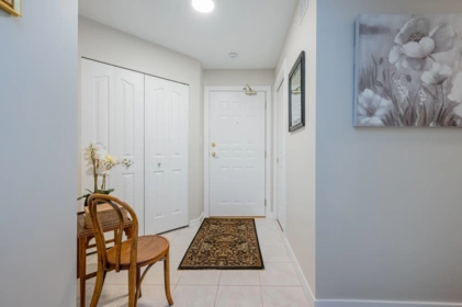335 2451 Gladwin Road, Abbotsford, BC, Abbotsford — Apartment/Condo for sale