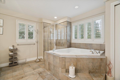 Guest Bathroom Photo of 65 3355 Morgan Creek Way, Surrey, BC