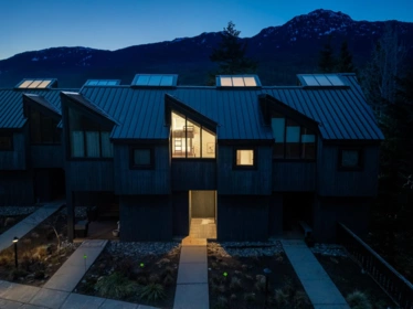 2 2221 Gondola Way, Whistler, BC, Whistler — Townhouse for sale