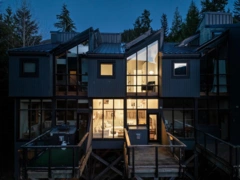 2 2221 Gondola Way, Whistler, BC