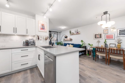 Kitchen Island Photo of 217 2150 E Hastings Street, Vancouver, BC