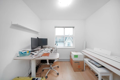 Basement Recreation Room Photo of 206 7250 18th Avenue, Burnaby, BC