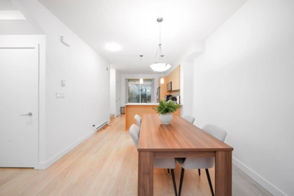 Breakfast Nook Photo of 206 7250 18th Avenue, Burnaby, BC