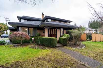 11110 156 Street, Surrey, BC, Fraser Heights — 5 bed single family residence for sale