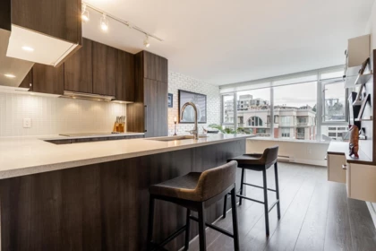 1104 668 Columbia Street, New Westminster, BC