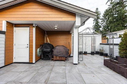 Laundry Room Photo of 152 16433 19 Avenue, Surrey, BC