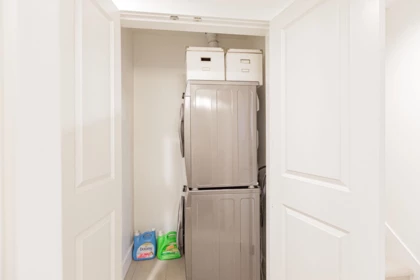 Primary Bathroom Photo of 152 16433 19 Avenue, Surrey, BC